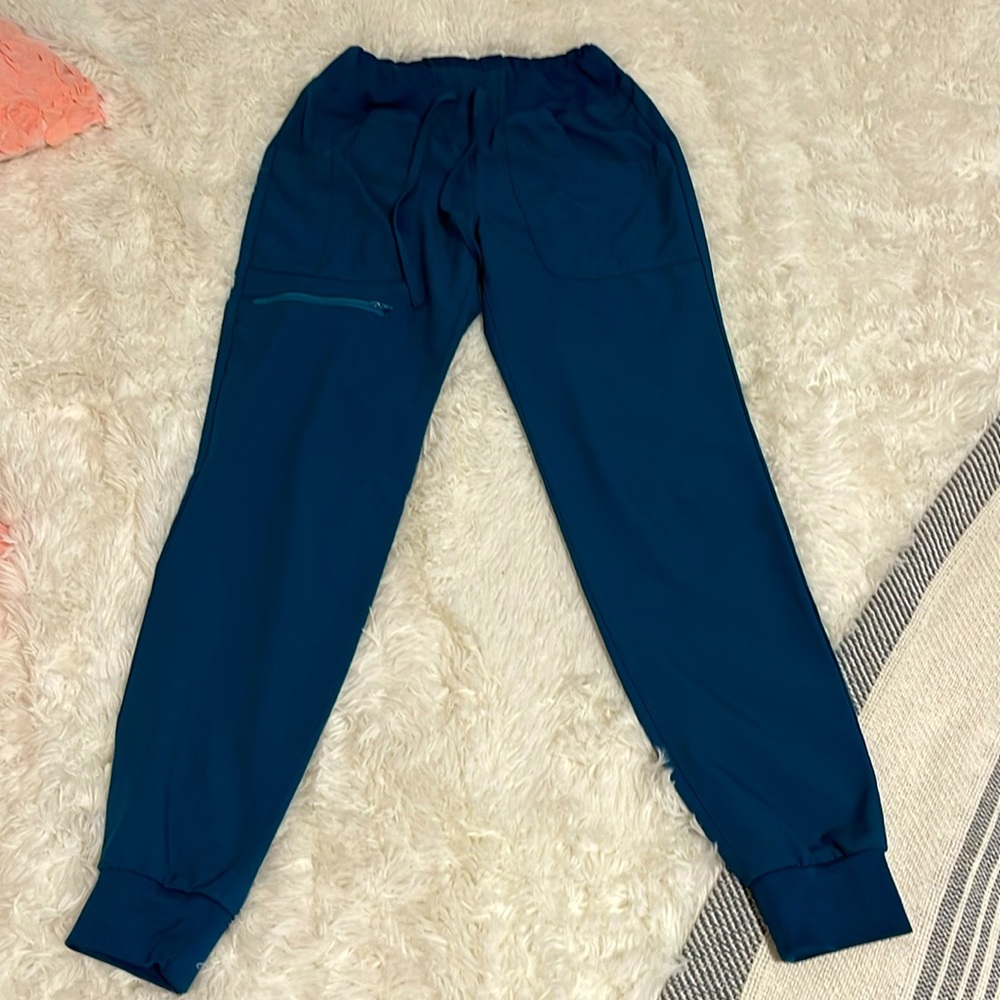 XXS Heart Soul scrub bottoms.